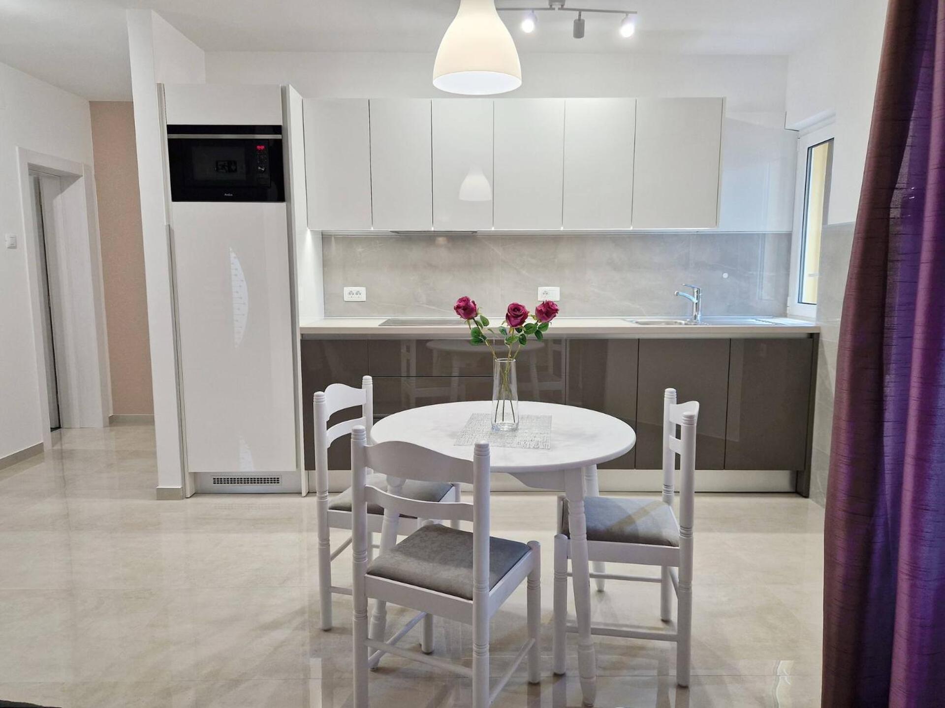 Sunshine Residence Baska 2 מראה חיצוני תמונה